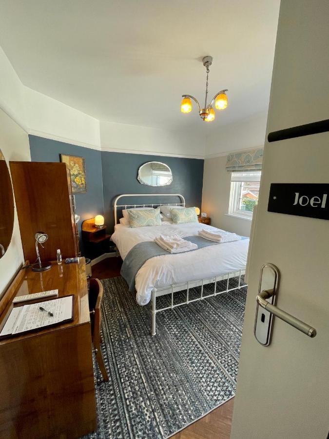 Milvil Bed & Breakfast Госпорт Екстериор снимка