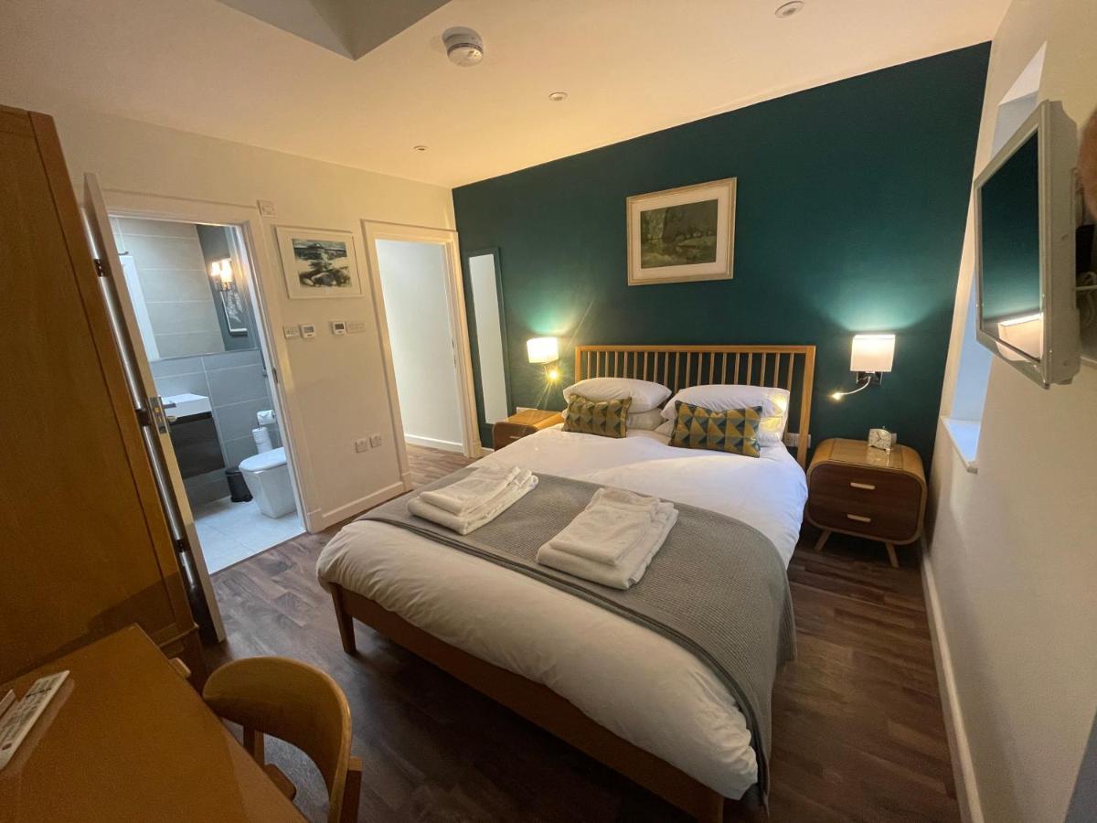 Milvil Bed & Breakfast Госпорт Екстериор снимка